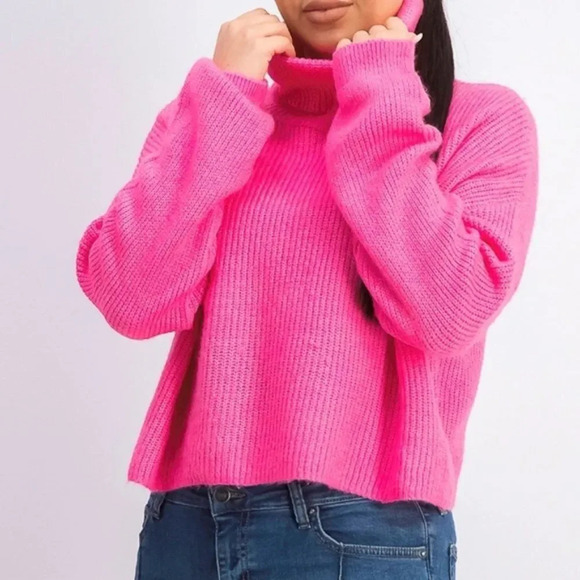 SUN MOON Electric Pink Boxy Crop Turtleneck Ribbed Pullover Sweater - Picture 1 of 7
